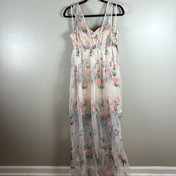 NWT Avec Les Filles Maxi Embroidered Gown - Picture 10 of 10